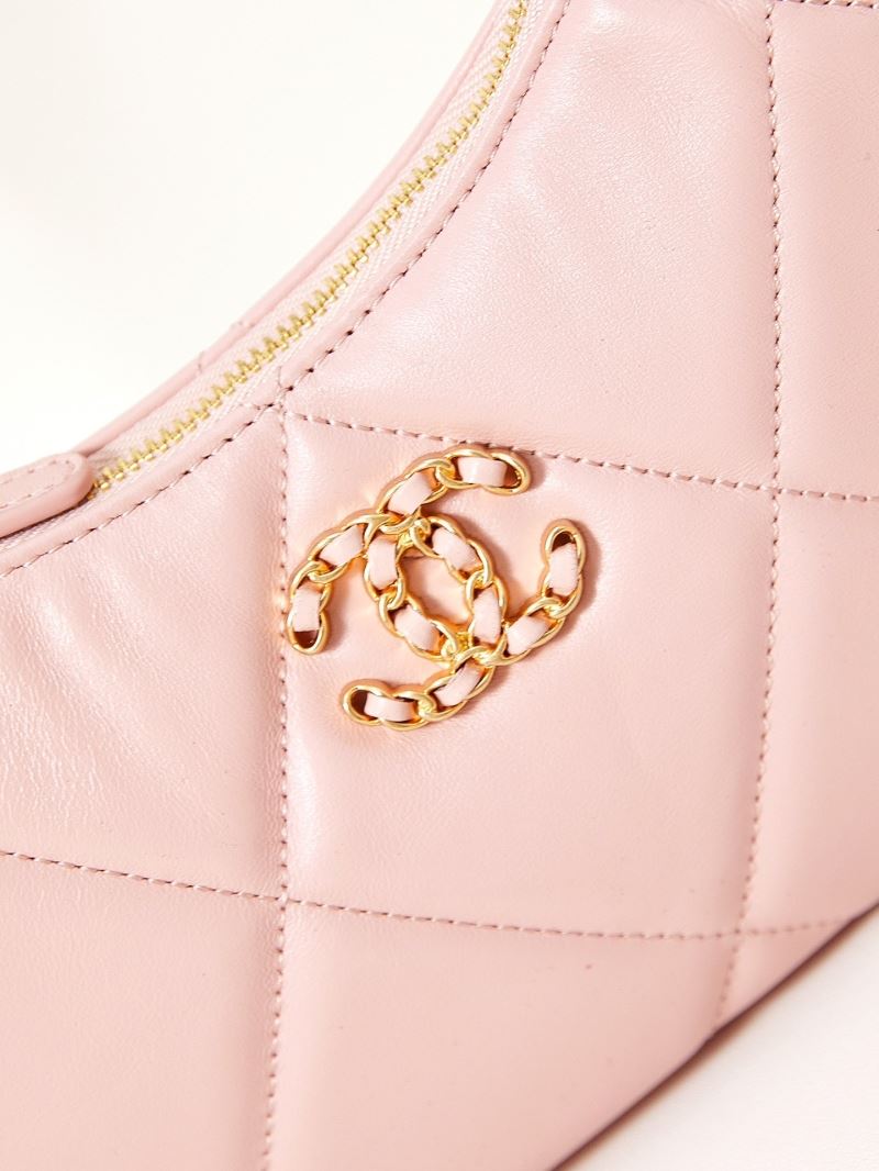 Ch**el hobo bags